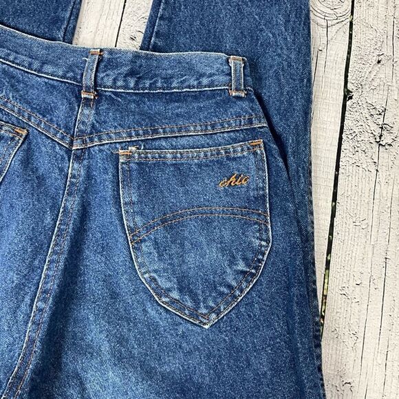 VINTAGE 80’s CHIC High Rise Tapered Jeans - Picture 3 of 5